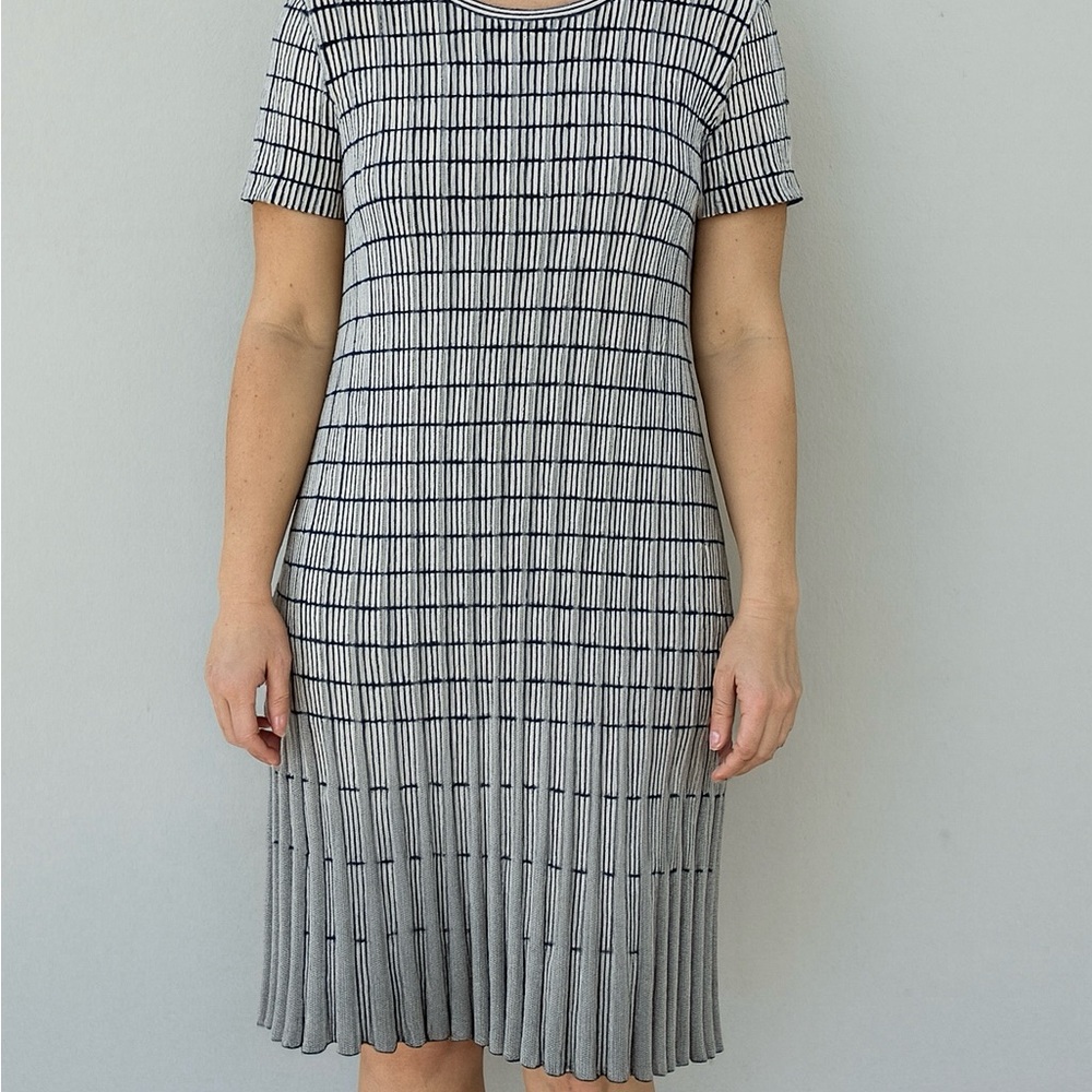 St. John Black and White Striped Midi Dress and blazer size 12